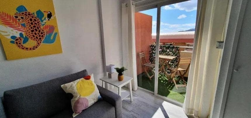 Studio till salu i Benalmadena med pool - 198 000 € (Ref: 9513474)