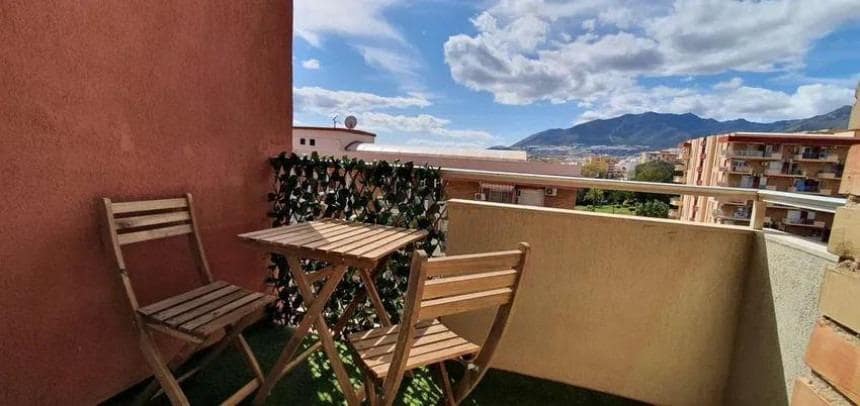 Studio till salu i Benalmadena med pool - 198 000 € (Ref: 9513474)