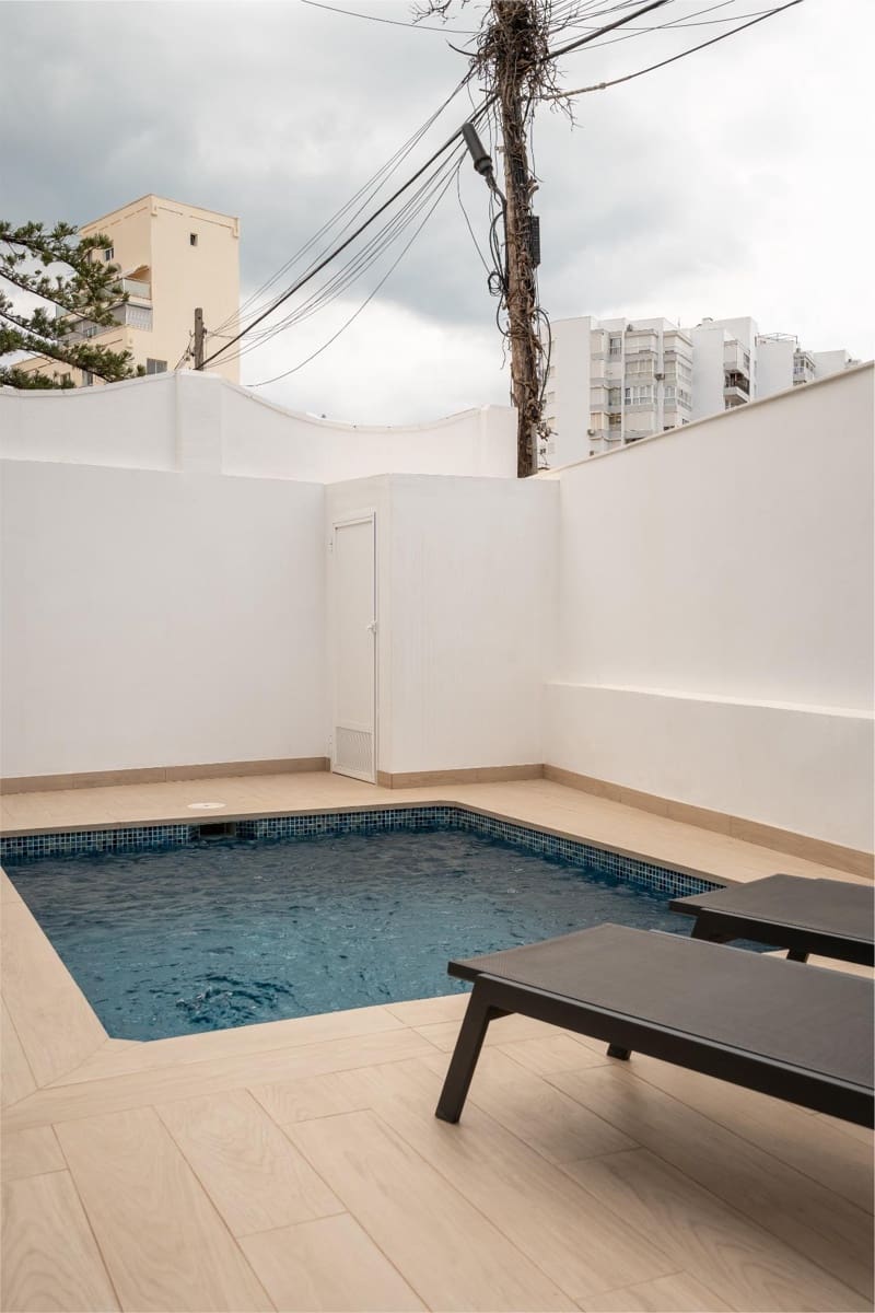 7 bedroom Villa for sale in Benalmadena Costa with pool garage - € 1,150,000 (Ref: 9527776)