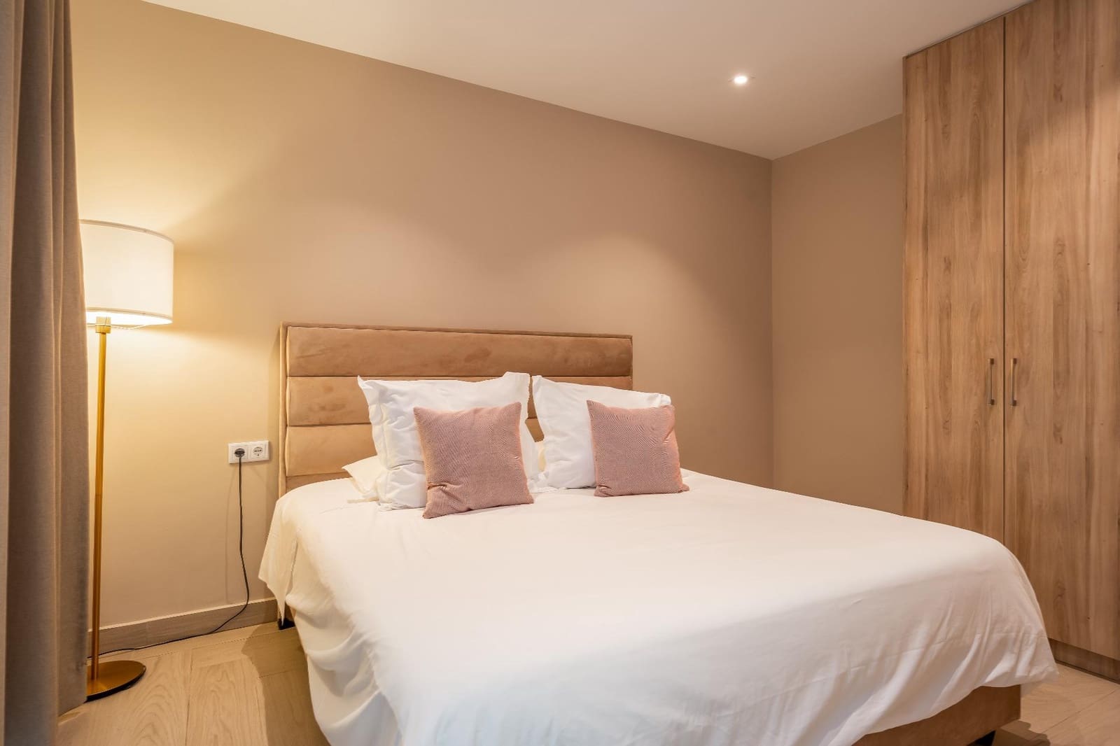 7 bedroom Villa for sale in Benalmadena Costa with pool garage - € 1,150,000 (Ref: 9527776)