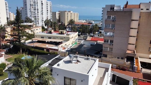 7 soverom Villa til salgs i Benalmadena Costa, Benalmádena med svømmebasseng garasje - € 1 150 000 (Ref: 9527776)