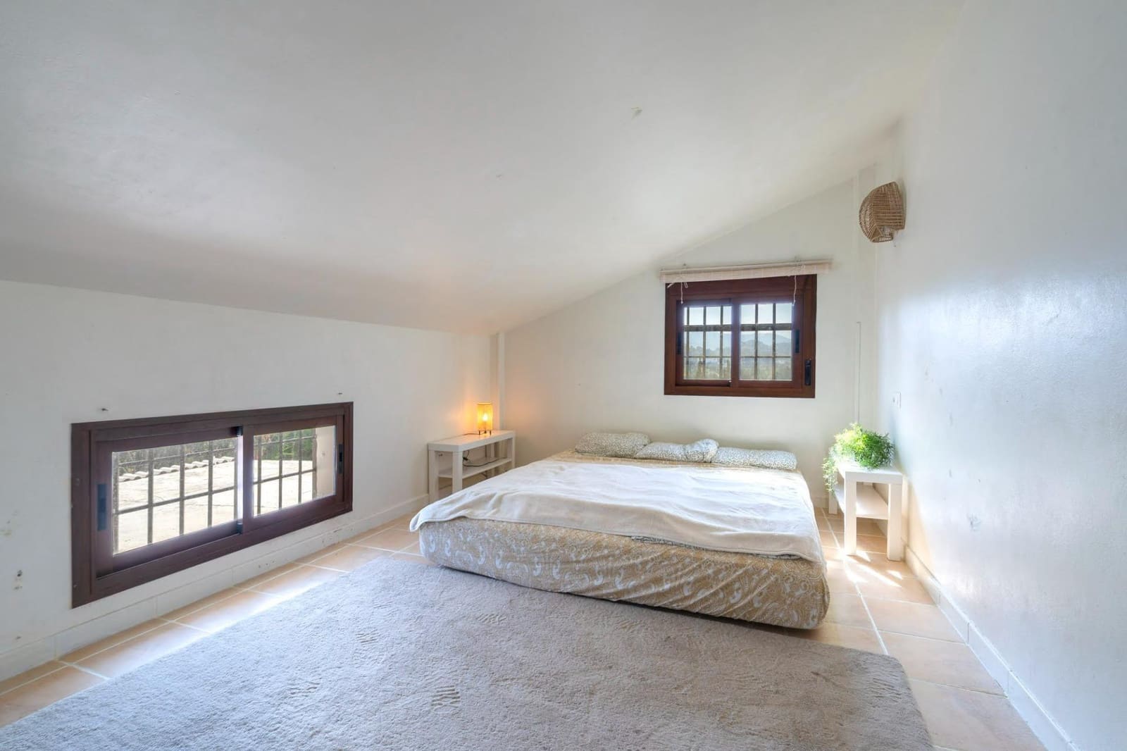 3 bedroom Villa for sale in Coin with garage - € 597,000 (Ref: 9530648)