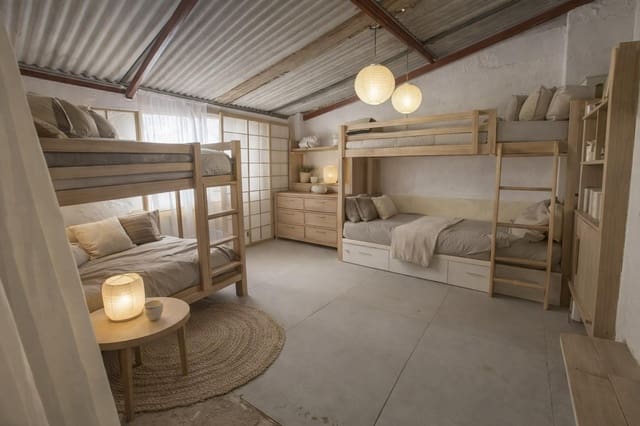 6 chambre Villa/Maison Mitoyenne à vendre à Los Pacos, Fuengirola avec garage - 250 000 € (Ref: 9551630)