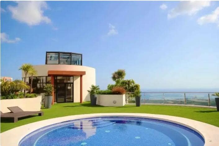 2 soverom Leilighet til leie i Marbella med svømmebasseng garasje - € 2 000 (Ref: 9565321)