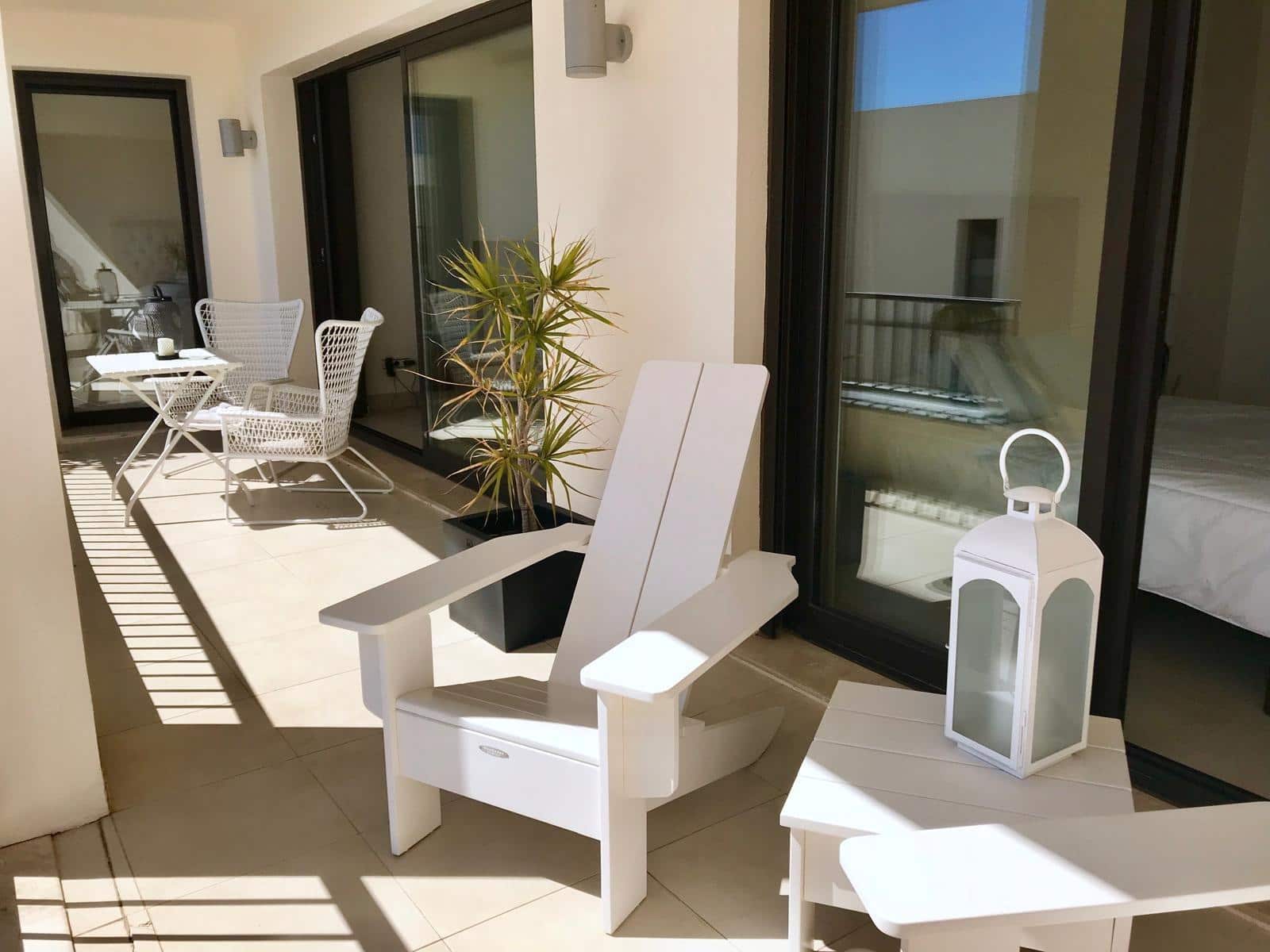 2 soverom Leilighet til leie i Marbella med svømmebasseng garasje - € 2 000 (Ref: 9565321)