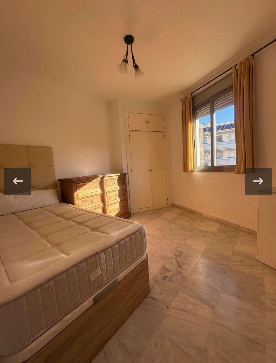 3 soveværelse Rækkehus til salg i Fuengirola med garage - € 575.000 (Ref: 9568738)