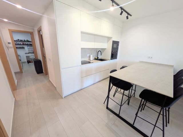 3 soveværelse Lejlighed til salg i Torremolinos med swimmingpool garage - € 479.000 (Ref: 9571263)