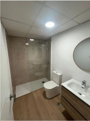 4 sypialnia Penthouse na sprzedaż w Torremolinos z basenem garażem - 549 000 € (Ref: 9574695)