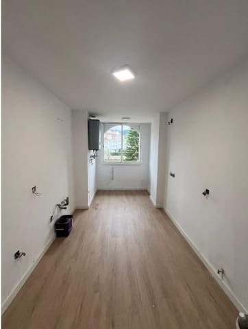 4 sypialnia Penthouse na sprzedaż w Torremolinos z basenem garażem - 549 000 € (Ref: 9574695)