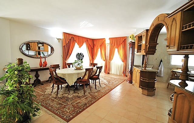 6 chambre Villa/Maison à vendre à Mijas pueblo, Mijas avec piscine garage - 1 795 000 € (Ref: 9583001)