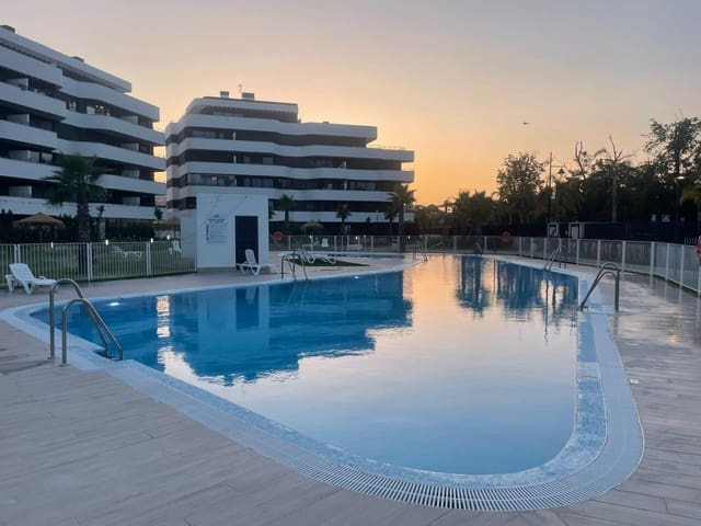 3 bedroom Apartment for sale in Torremolinos with garage - € 899,000 (Ref: 9583002)