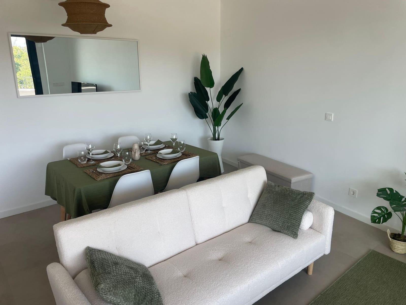 3 bedroom Apartment for sale in Torremolinos with garage - € 899,000 (Ref: 9583002)