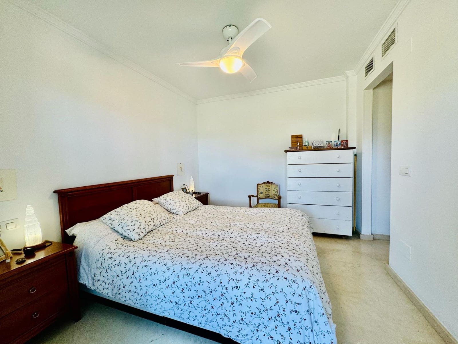 2 slaapkamer Appartement te koop in Fuengirola met zwembad garage - € 292.300 (Ref: 9586589)