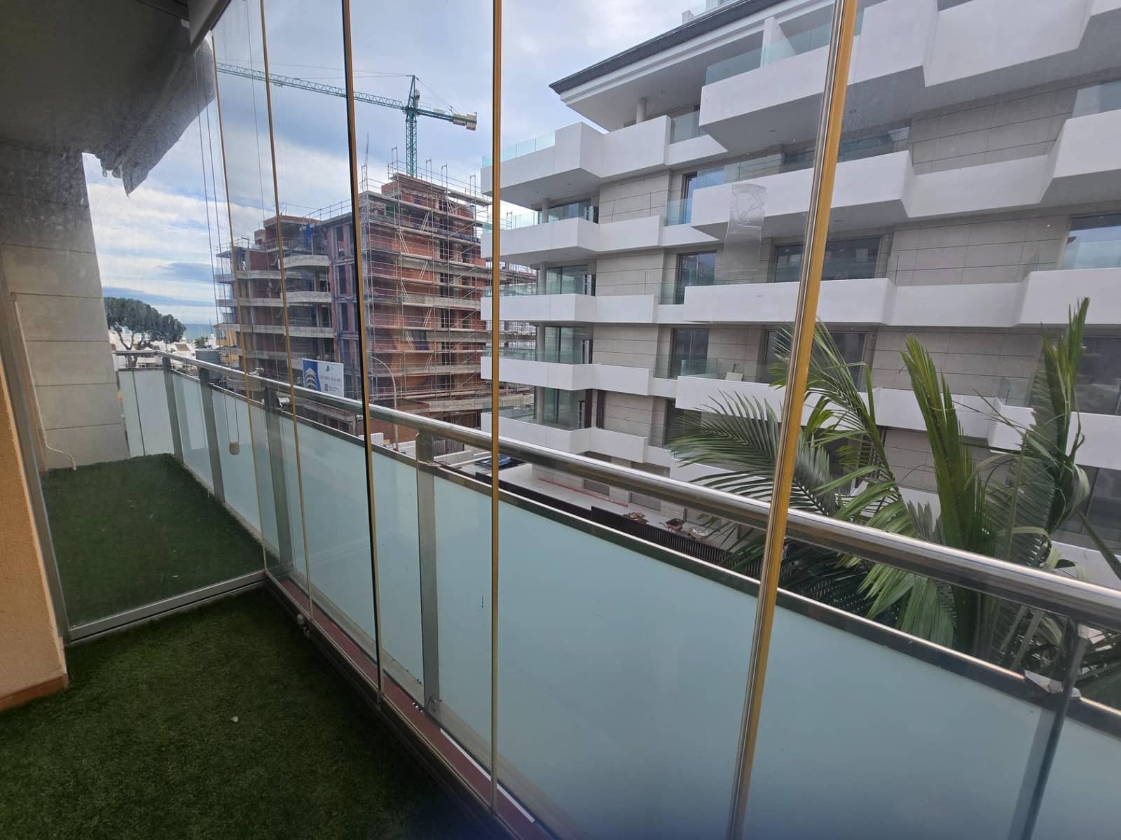 1 sypialnia Apartament na sprzedaż w Benalmadena z basenem - 280 000 € (Ref: 9591384)