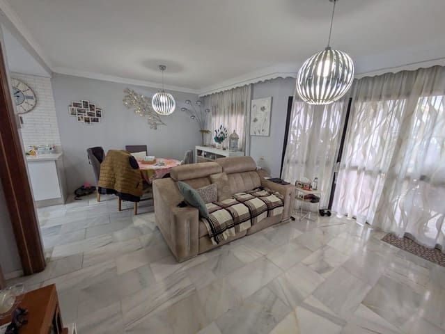 3 sypialnia Dom szeregowy na sprzedaż w Torremolinos z garażem - 425 000 € (Ref: 9591385)