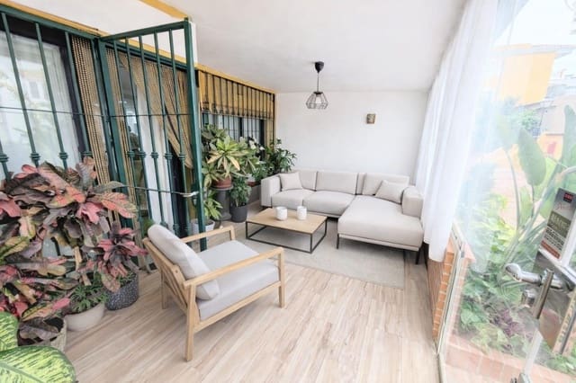 3 sovrum Radhus till salu i Torremolinos med garage - 425 000 € (Ref: 9591385)