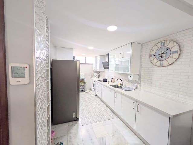 3 sovrum Radhus till salu i Torremolinos med garage - 425 000 € (Ref: 9591385)