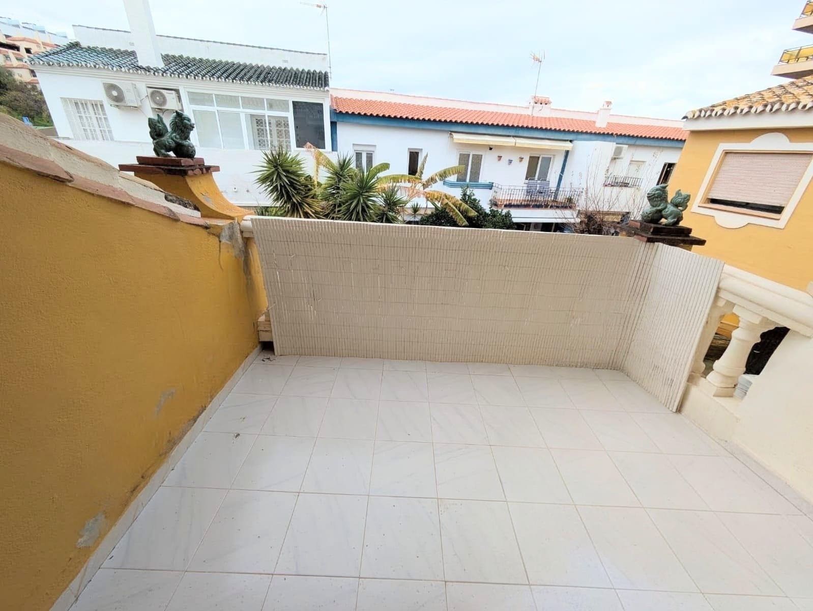3 bedroom Terraced Villa for sale in Torremolinos with garage - € 425,000 (Ref: 9591385)