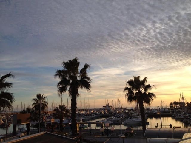 3 makuuhuone Huoneisto myytävänä paikassa Puerto Marina, Benalmádena - 950 000 € (Ref: 9596237)