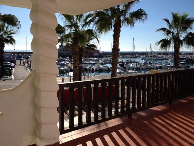 3 makuuhuone Huoneisto myytävänä paikassa Puerto Marina, Benalmádena - 950 000 € (Ref: 9596237)