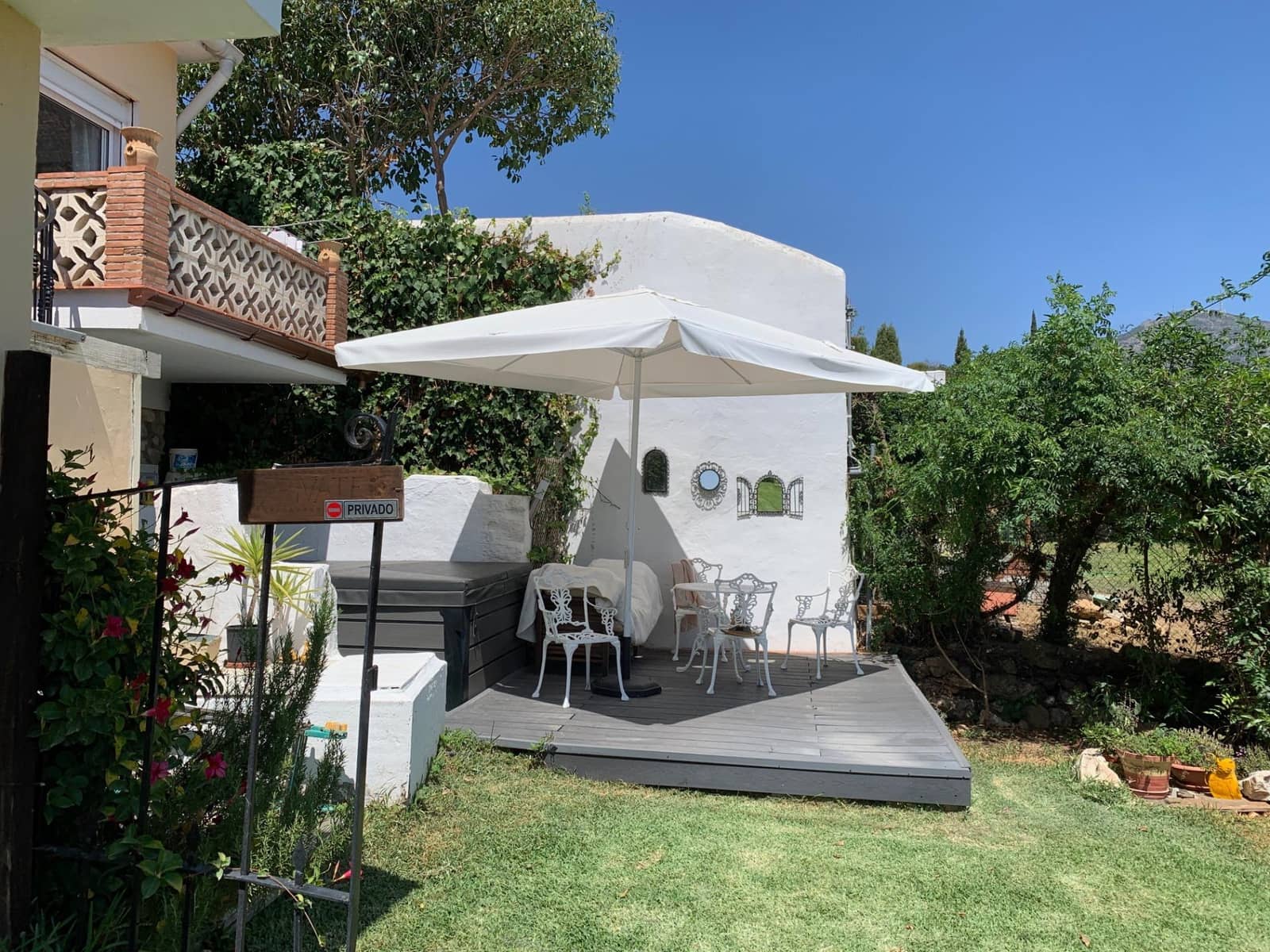 6 bedroom Villa for sale in Mijas with pool garage - € 899,000 (Ref: 9599612)