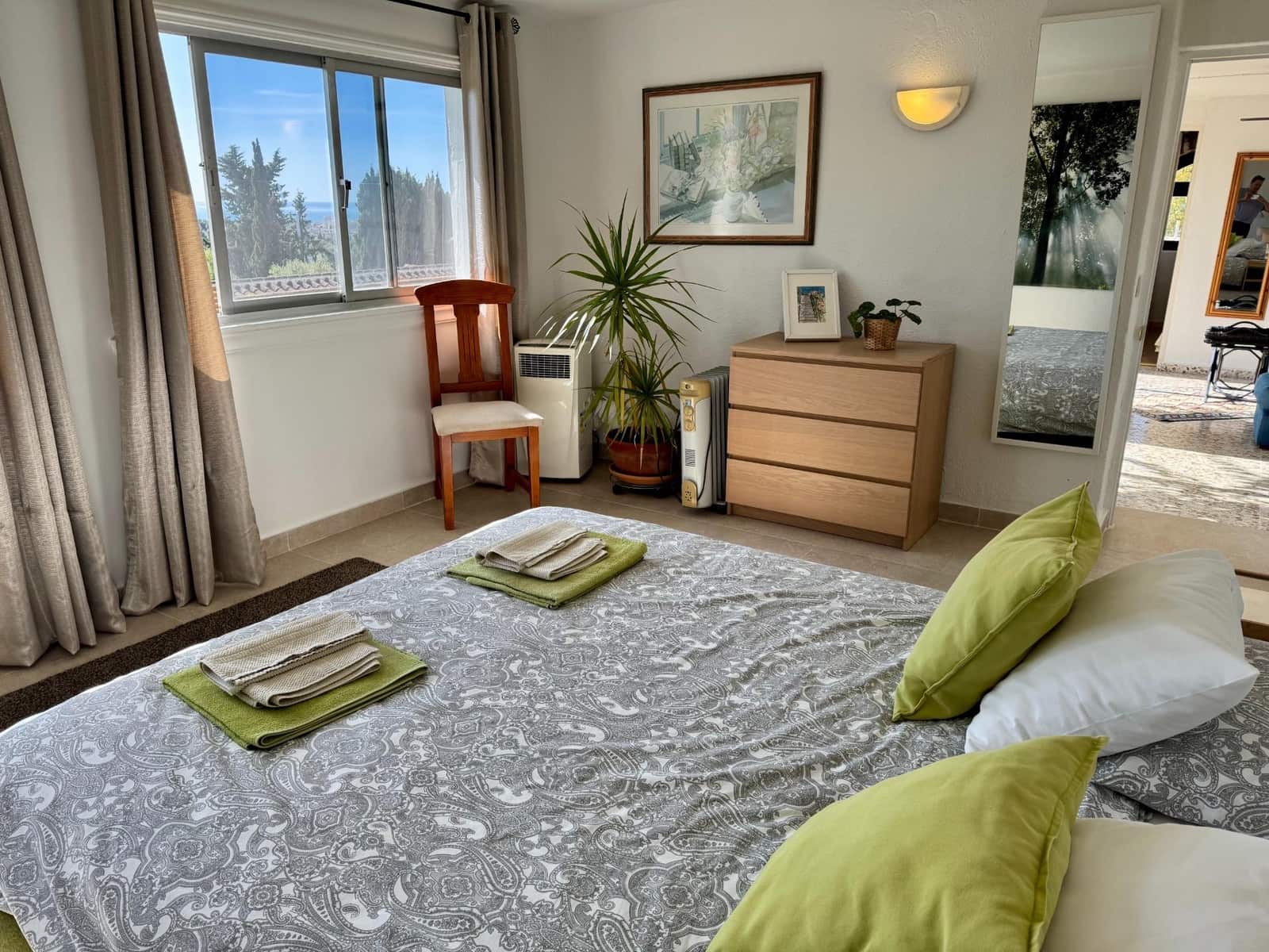 6 bedroom Villa for sale in Mijas with pool garage - € 899,000 (Ref: 9599612)