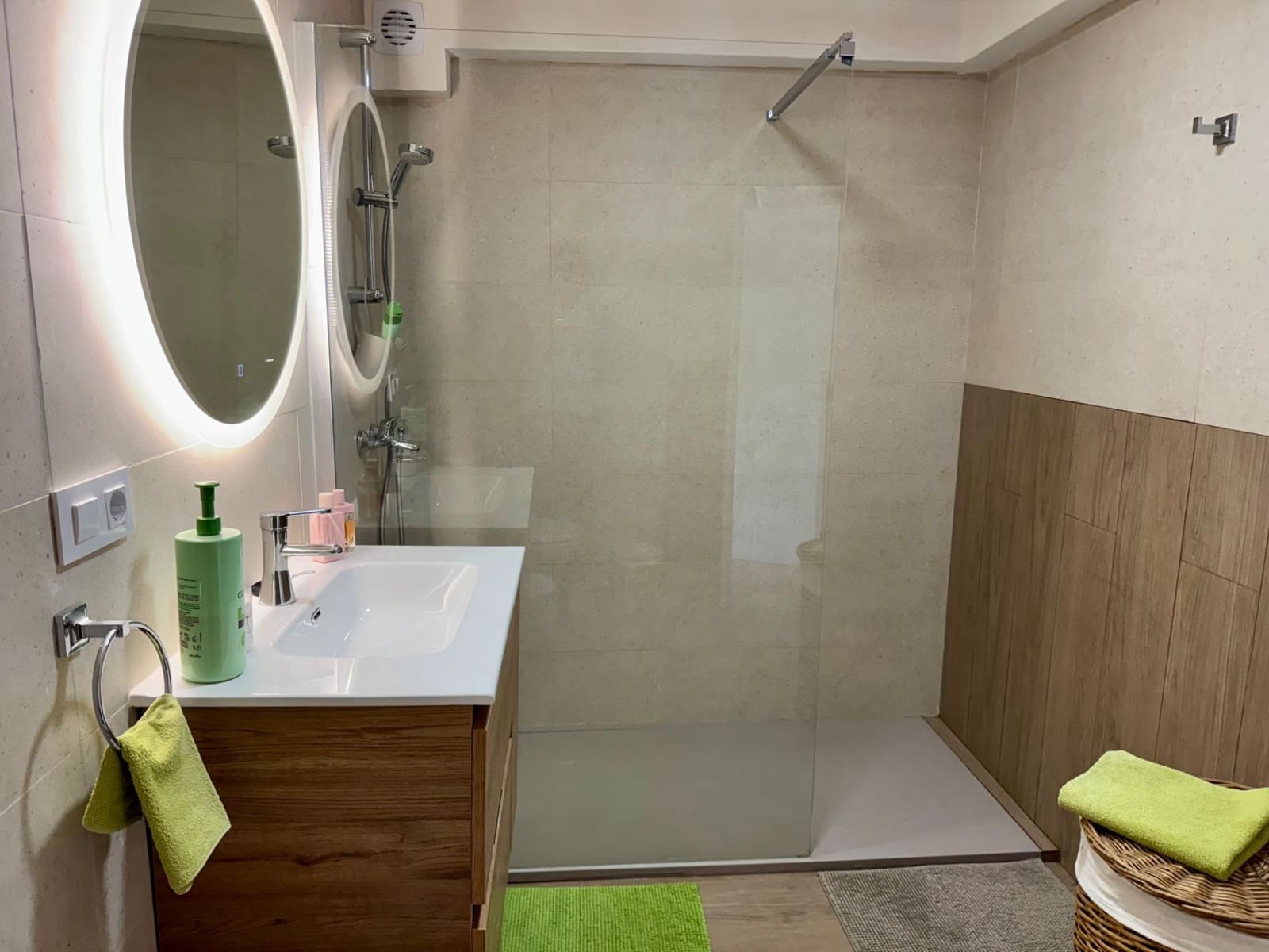 6 bedroom Villa for sale in Mijas with pool garage - € 899,000 (Ref: 9599612)