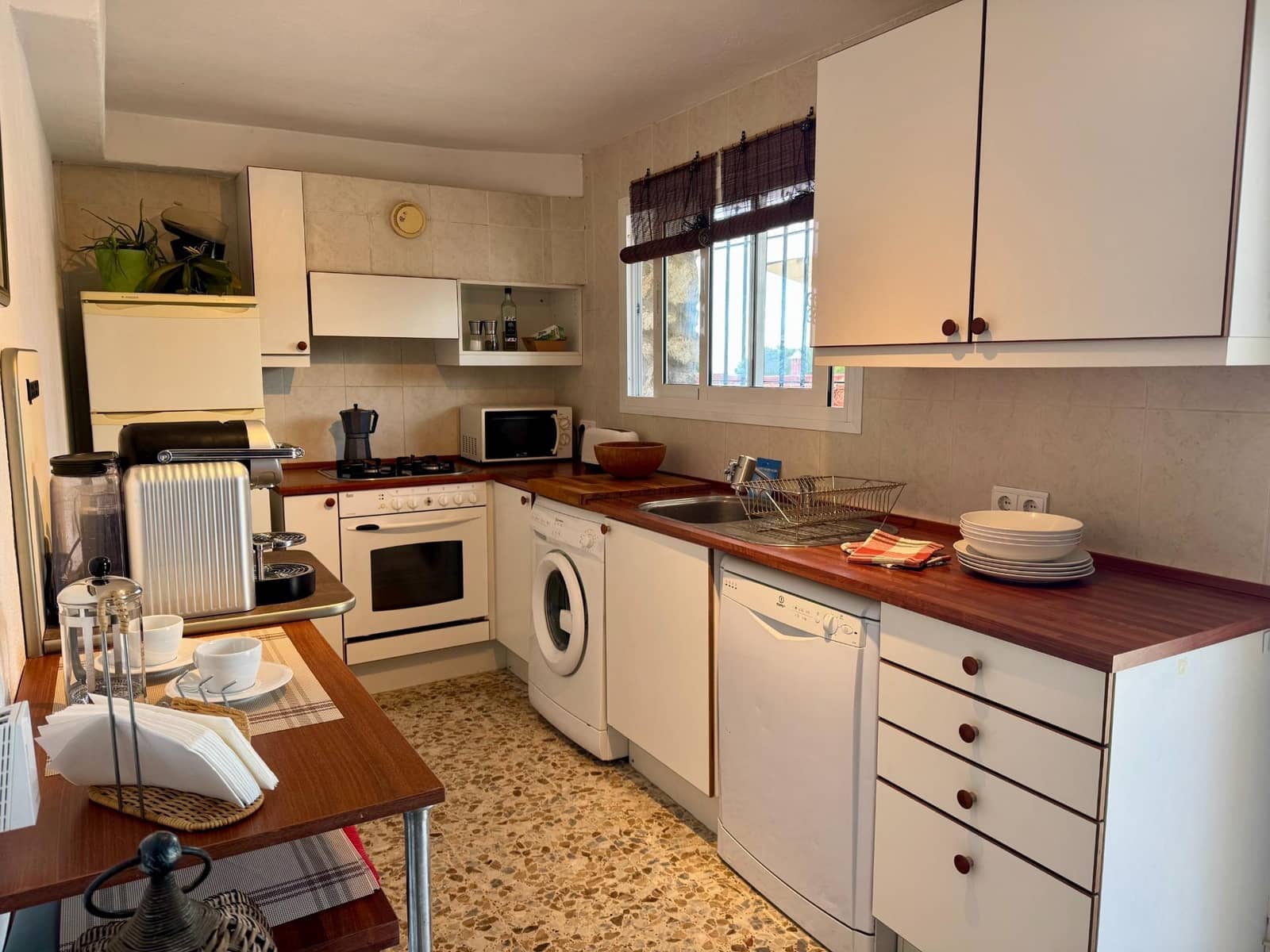 6 bedroom Villa for sale in Mijas with pool garage - € 899,000 (Ref: 9599612)