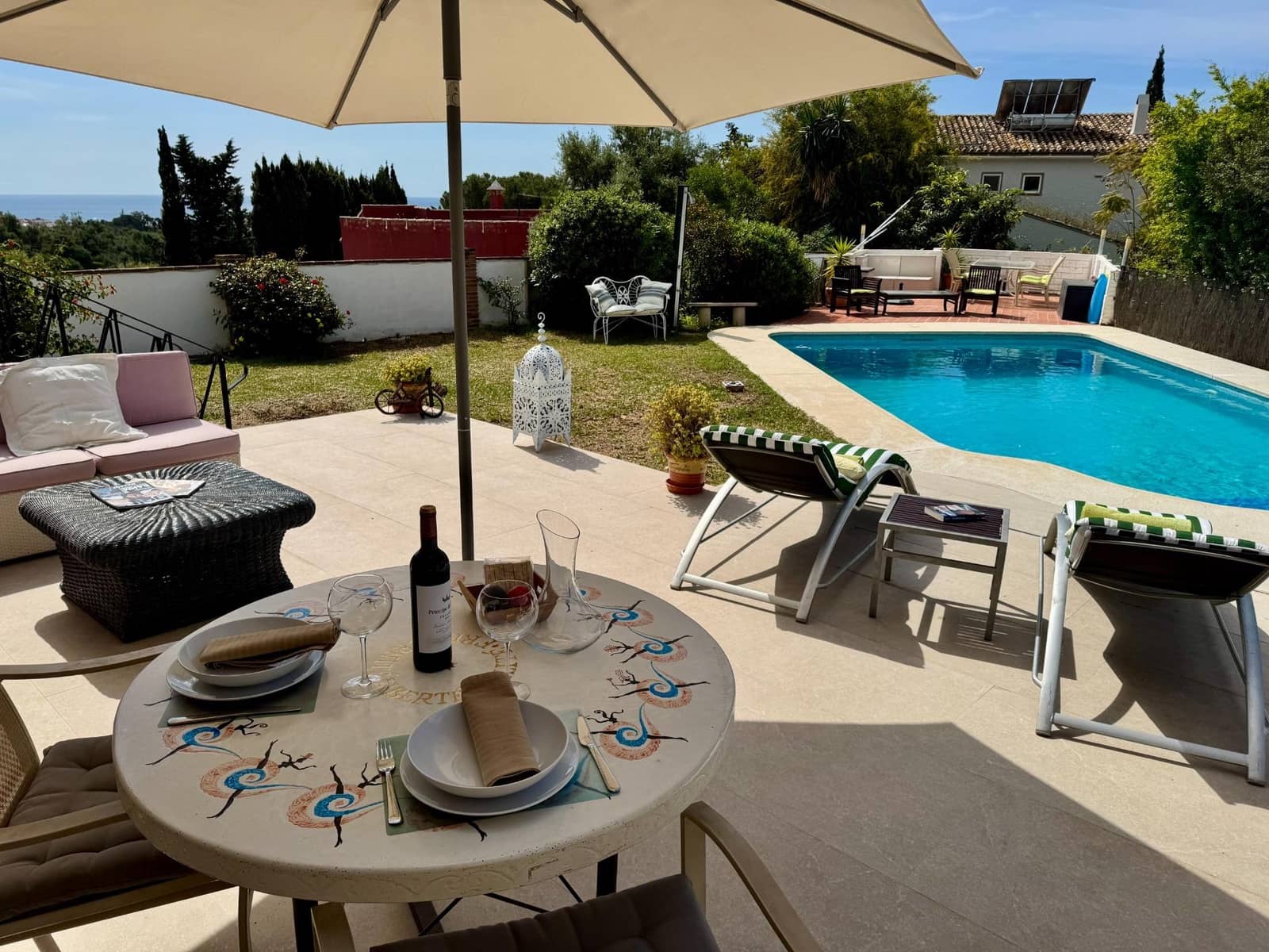 6 bedroom Villa for sale in Mijas with pool garage - € 899,000 (Ref: 9599612)