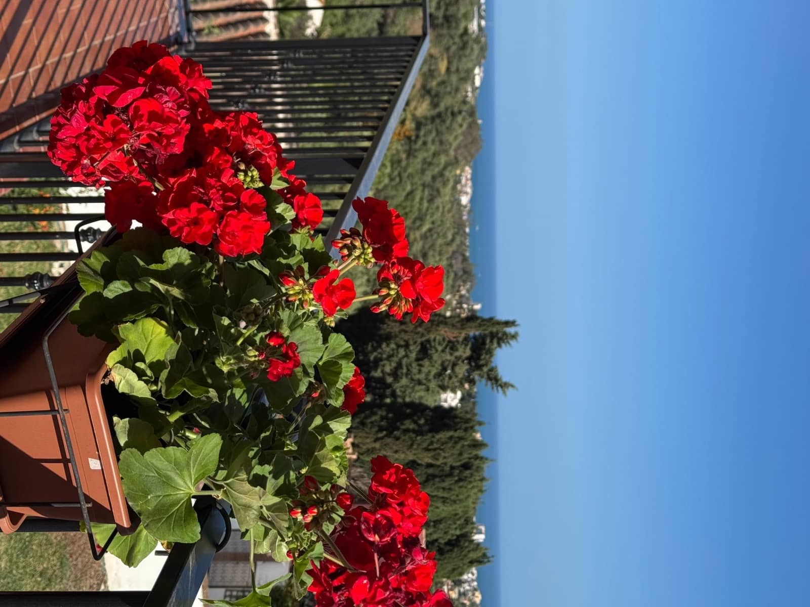 6 bedroom Villa for sale in Mijas with pool garage - € 899,000 (Ref: 9599612)