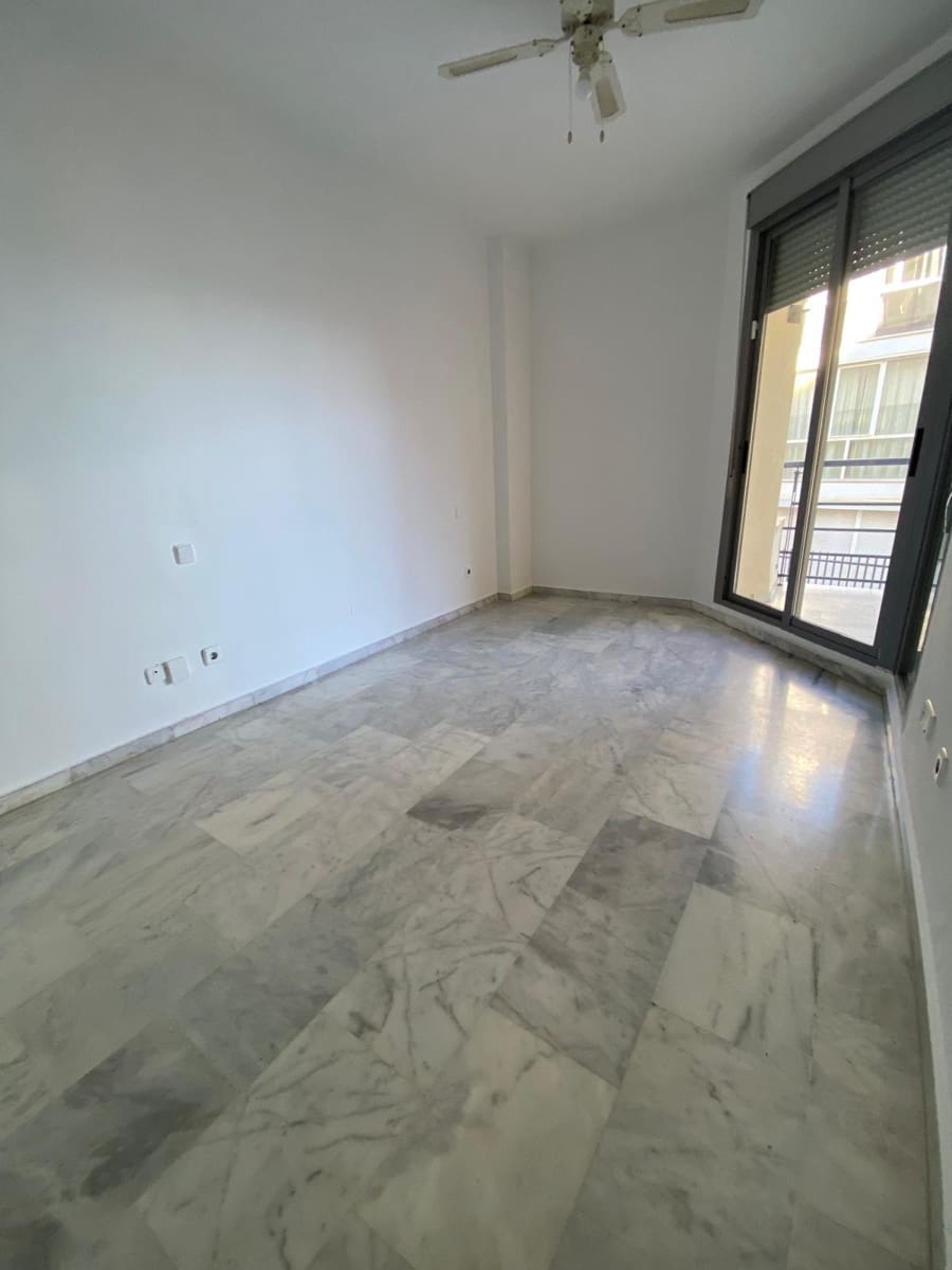 2 sypialnia Mieszkanie na sprzedaż w Fuengirola z basenem garażem - 355 000 € (Ref: 9637688)