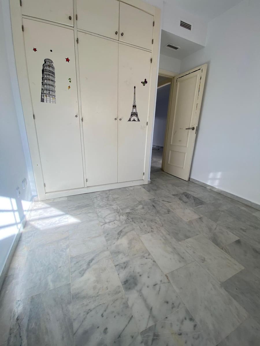 2 sypialnia Mieszkanie na sprzedaż w Fuengirola z basenem garażem - 355 000 € (Ref: 9637688)