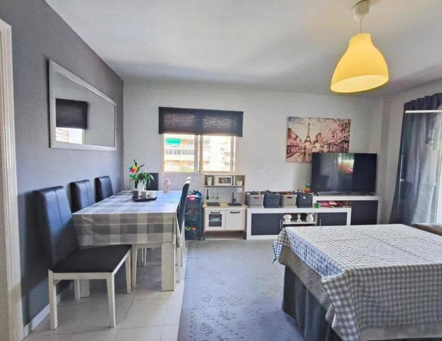 2 makuuhuone Asunto myytävänä paikassa Torremolinos mukana 
autotalli - 325 000 € (Ref: 9648235)