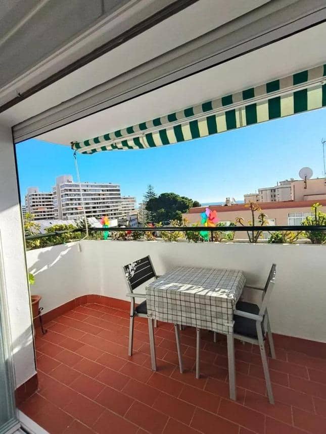 2 makuuhuone Asunto myytävänä paikassa Torremolinos mukana 
autotalli - 325 000 € (Ref: 9648235)