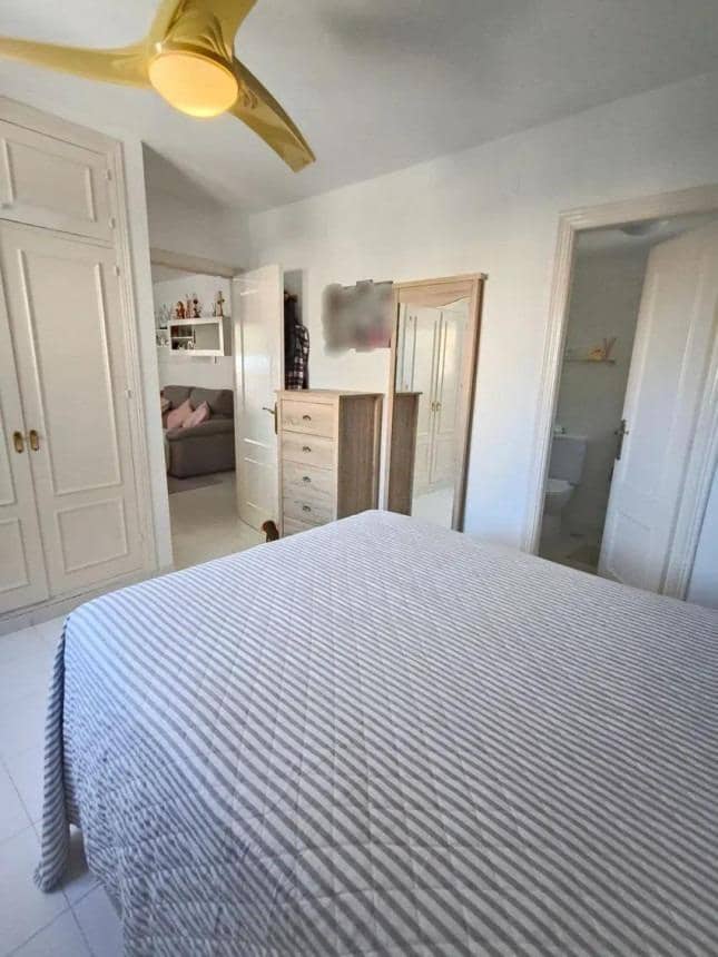 2 makuuhuone Asunto myytävänä paikassa Torremolinos mukana 
autotalli - 325 000 € (Ref: 9648235)