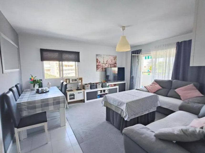 2 bedroom Flat for sale in Torremolinos with garage - € 325,000 (Ref: 9648235)