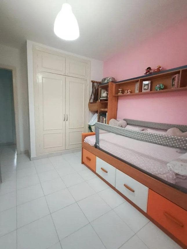 2 bedroom Flat for sale in Torremolinos with garage - € 325,000 (Ref: 9648235)