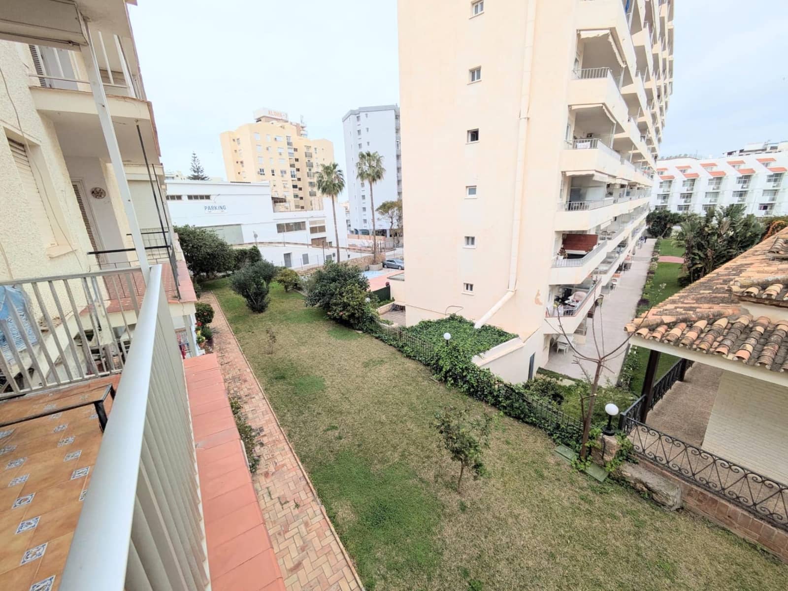 2 sypialnia Mieszkanie na sprzedaż w Torremolinos - 290 000 € (Ref: 9659505)