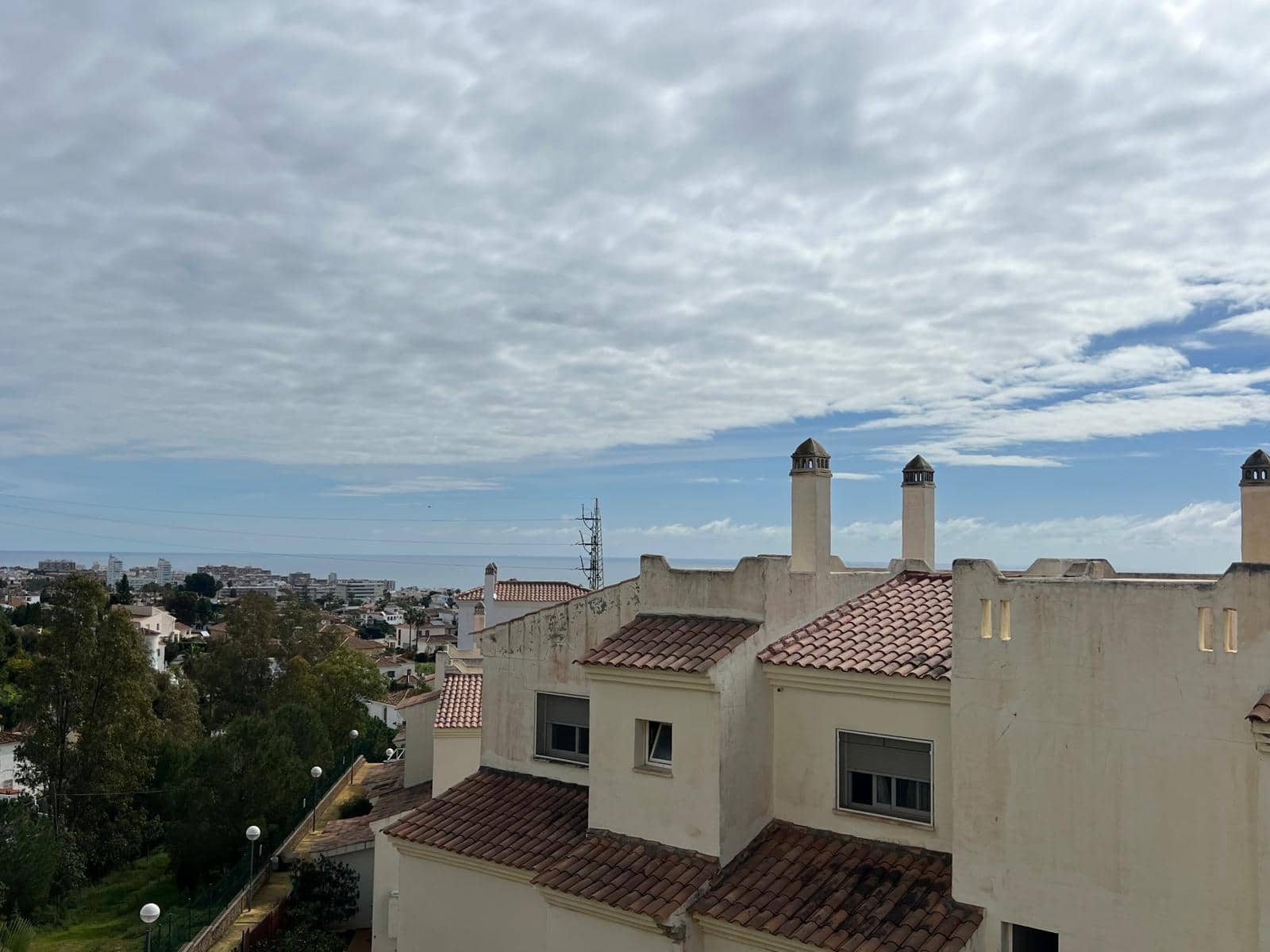 2 sovrum Takvåning till salu i Benalmadena med pool garage - 320 000 € (Ref: 9666597)