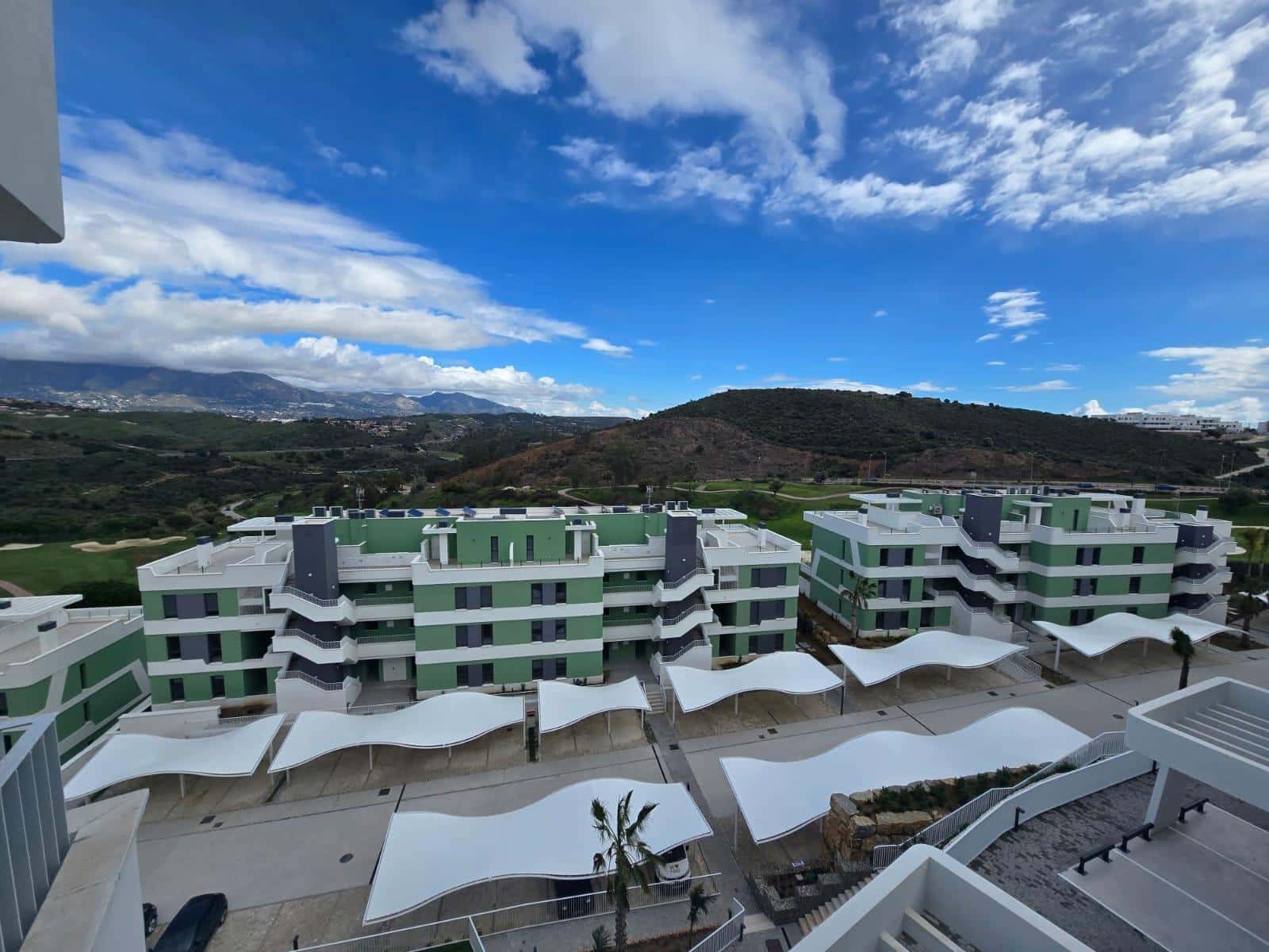 2 soverom Leilighet til salgs i La Cala de Mijas med svømmebasseng garasje - € 550 000 (Ref: 9666598)