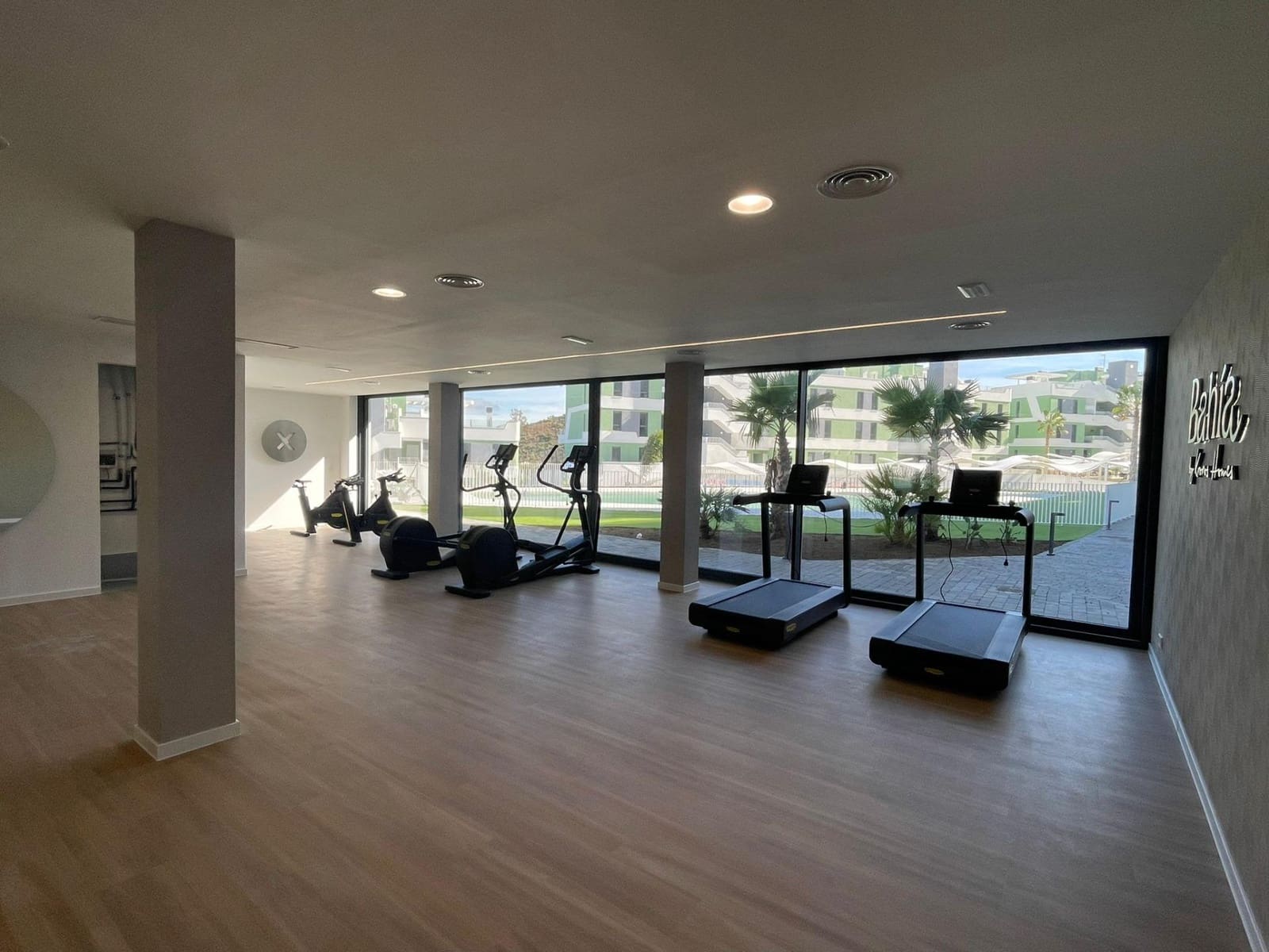 2 soverom Leilighet til salgs i La Cala de Mijas med svømmebasseng garasje - € 550 000 (Ref: 9666598)