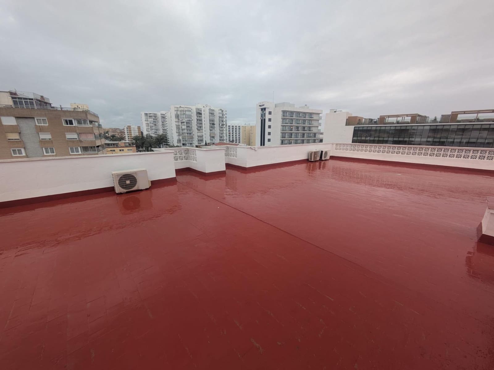 2 bedroom Flat for sale in Benalmadena Costa - € 298,000 (Ref: 9674303)