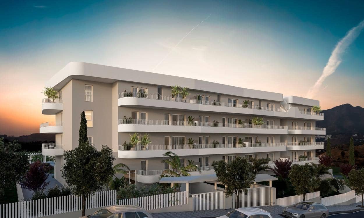 2 soverom Penthouse til salgs i Fuengirola med svømmebasseng garasje - € 379 950 (Ref: 9690678)
