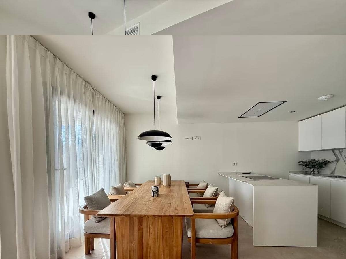 4 soveværelse Villa til salg i Benalmadena med swimmingpool garage - € 849.000 (Ref: 9712045)