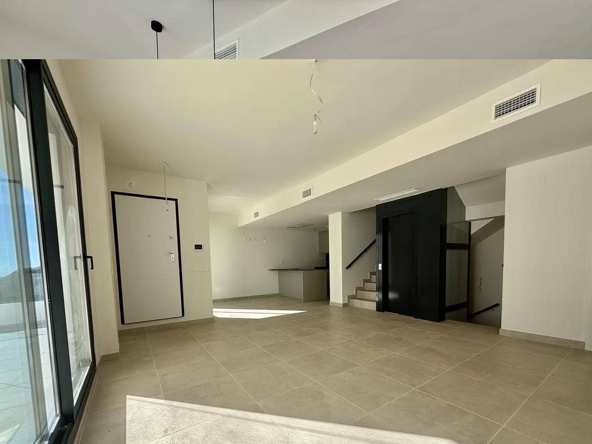 4 soveværelse Villa til salg i Benalmadena med swimmingpool garage - € 849.000 (Ref: 9712045)