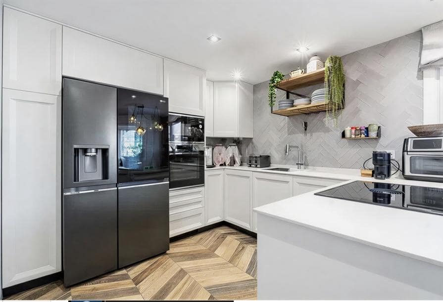 3 bedroom Penthouse for sale in Benalmadena Costa with pool - € 774,000 (Ref: 9712046)