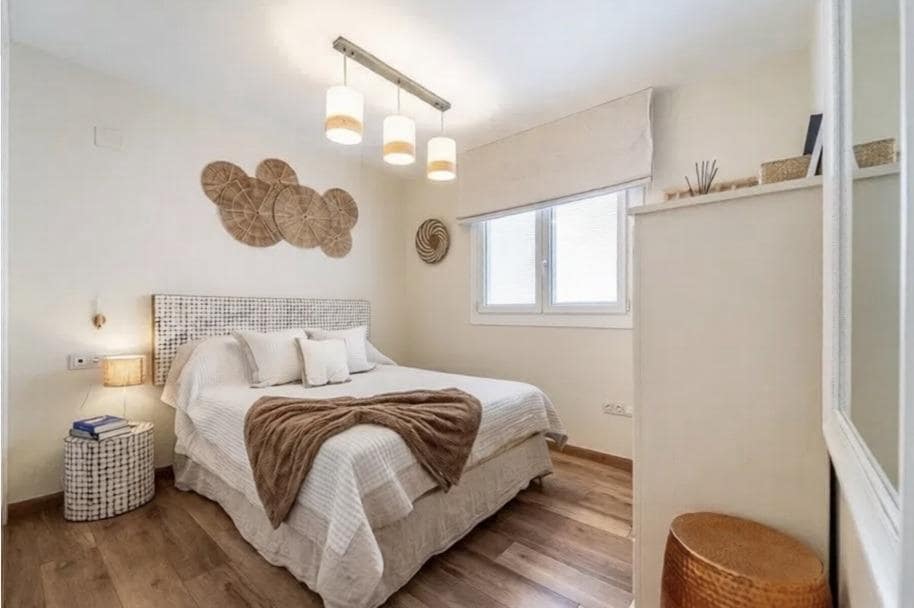 3 bedroom Penthouse for sale in Benalmadena Costa with pool - € 774,000 (Ref: 9712046)