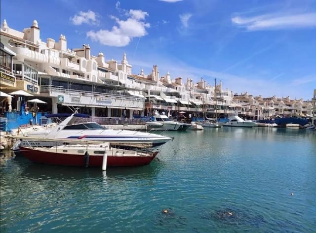 Azienda in vendita in Puerto Marina, Benalmádena - 425.000 € (Rif: 9726719)