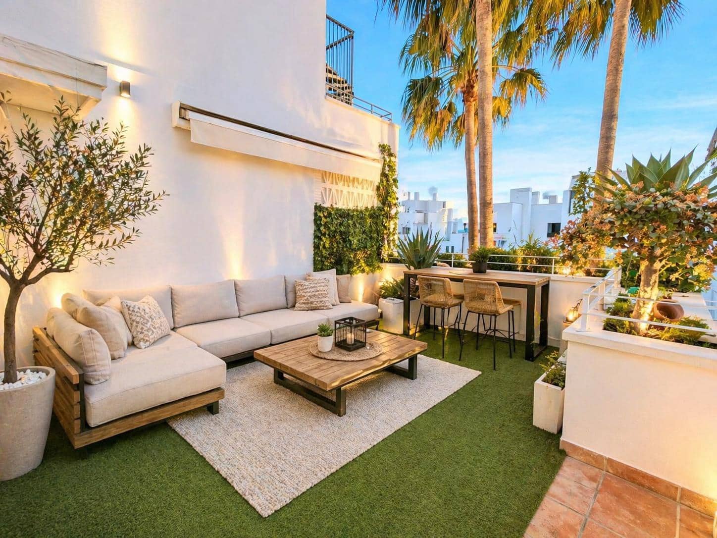 3 sypialnia Apartament na sprzedaż w Torrequebrada z basenem garażem - 560 000 € (Ref: 9791125)