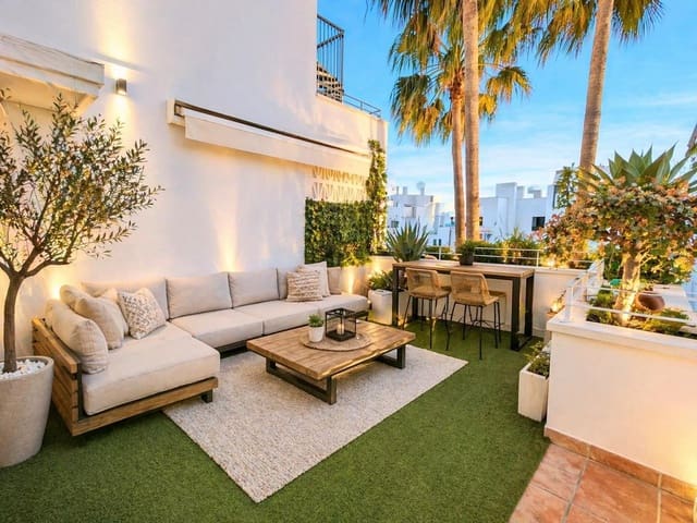 3 sypialnia Apartament na sprzedaż w Torrequebrada, Benalmádena z basenem garażem - 560 000 € (Ref: 9791125)